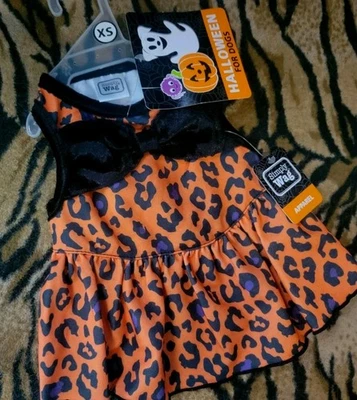 Vestido para Mascotas Perro o Gato Guepardo Naranja y Negro Terciopelo Negro Lazo Halloween Xsmall Foto 1 de 2