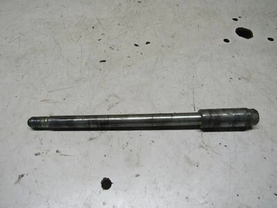 Eixo dianteiro Suzuki Marauder GZ250 250 2007 - Imagem 1 de 4