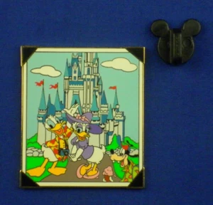 Donald Duck Daisy Goofy at Magic Kingdom Sommerferien 2003 Pin # 24207 - Bild 1 von 3