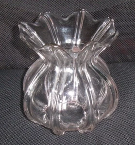 Antique Ruffled Pittsburgh Flint Glass Ribbed Molded Hand-Blown Vase 7" SO3 - Picture 1 of 4