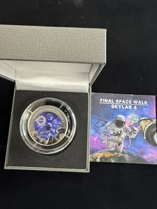 2024 Ghana Final Space Walk Skylab 4 - 1 oz titanio moneta astronauta scatola/COA - Foto 1 di 5