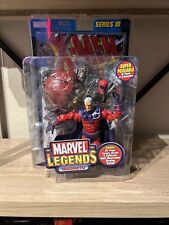 ToyBiz Marvel Legends Series 3 Magneto  6  Action Figure 2002 NIB