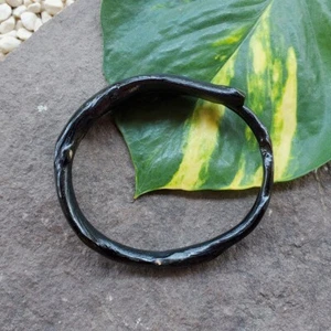 Genuine Handmade Black Coral Bangle Indonesian Akar Bahar Bracelet #273 - Picture 1 of 6