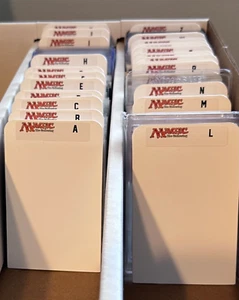 (26) HOHE Kartenteiler mit 26 GRATIS Magic: The Gathering A-Z Etiketten Set - Bild 1 von 4