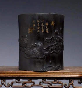 Alter chinesischer Holzpinseltopf mit Ente - Bild 1 von 9