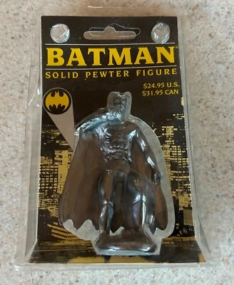 ФИГУРКА БЭТМЕНА ИЗ ЦЕЛЬНОГО ОЛОВА (1989 DC Comics Toys) -- на карте - Изображение 1 из 2
