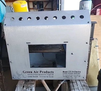 Generador de dióxido de carbono Green Air Products CO2 CD-Electra-24-E-NG Foto 1 de 4