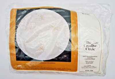 Candlewicking Tree Skirt  Kit Old Fashioned Christmas 2700 Creative Circle New - Image 1 of 4