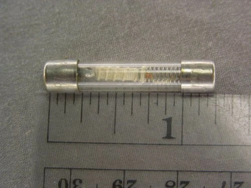 5 Cooper Bussman MDL-1/10 1/10A Time Delay Fuses  - Image 1 of 1