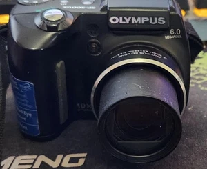 Olympus SP-500UZ 6MB Digital Camera - Picture 1 of 6