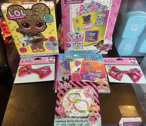 NEU LOL THEMA SPIELZEUG KUNSTHANDWERK LOL ÜBERRASCHUNG WEIHNACHTSGESCHENKE FÜLLER 6 ARTIKEL - Bild 1 von 5