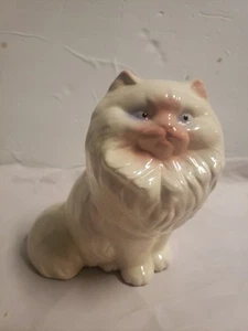 Vintage White Ceramic Blue Eye Sitting Persian Cat Statue 7.5” Fluffy Kitty - Picture 1 of 9