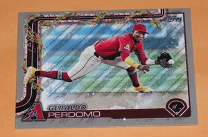 2025 Topps Holiday Geraldo Perdomo Silver Glitter #H93 Arizona Diamondbacks - Picture 1 of 2