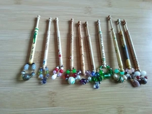 10 Wood Lace Making  Bobbins  With Spangles #2 - Picture 1 of 3
