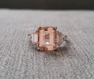 Anillo de morganita y diamantes de corte esmeralda de 3 quilates para mujer enchapado en oro rosa de 14 quilates - Imagen 1 de 5