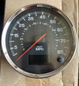 Paccar Q43-1182-001 Kenworth Speedometer ~ Brand New - Picture 1 of 3