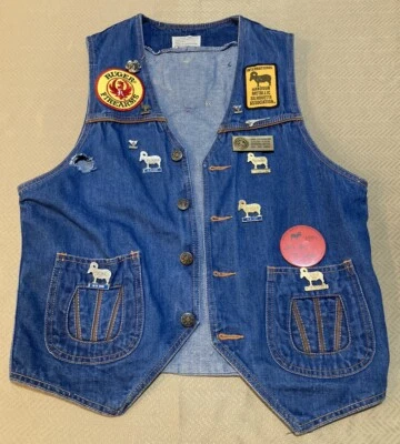 Vintage Denim Shooting Vest Size 40 Ruger Firearms Bushnell Awards & Pins - Image 1 of 4