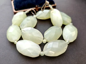 Serpentine pale green huge chunky statement gemstone faceted bead necklace - Picture 1 of 9