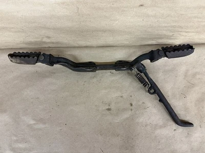 Honda Z50 1978 estriberas montaje en reposapiés soporte lateral OEM Z 50 Foto 1 de 4