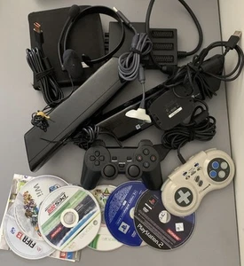 Video Game Accessories And Controller Parts Lot Untested As Is Scratched Games - Foto 1 di 10