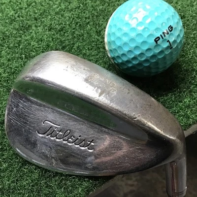 De colección Titleist Tour Modelo SW, Cuña de Arena True Temper R Flex 35.5" Acero Derecha Foto 1 de 4