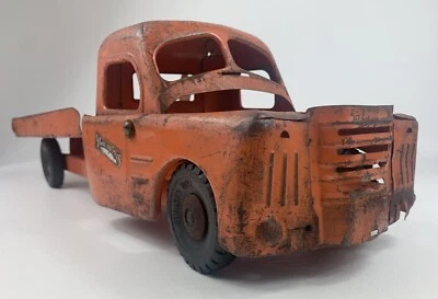 Structo Flatbed Tow Truck Wrecker Pressed Steel Orange 1950s Restoration Parts - Image 1 of 4