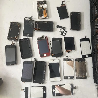 Lot Of  iPhones iPhone 3 And 4 for parts not working, screens, back plates - Image 1 of 4