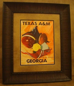 VINTAGE TEXAS A&M COLLEGE FOOTBALL POSTER FRAMED "A&M VS GEORGIA" OCT. 1953 - Imagen 1 de 6
