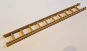 Maßstab 1:16 - realistische 2-teilige Verlängerungsleiter. 181 mm lang. 3D gedruckt. Biege - Bild 1 von 7