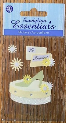 Caja de zapatos amarilla Essentials flores invitación de boda a: pegatinas regalos invitados Foto 1 de 3