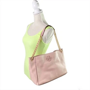 Bolso bandolera de hombro con cadena de cuero rosa Tory Burch - Imagen 1 de 11