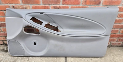Ford Mustang GT LX 1994-1998 pasajero lado derecho panel de puerta manual gris Foto 1 de 4