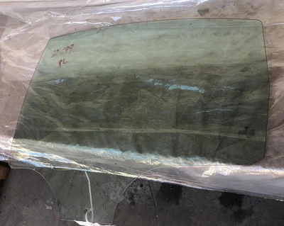 VOLKSWAGEN PASSAT 1998-2005 puerta trasera ventana de vidrio conductor lado izquierdo sedán izquierdo Foto 1 de 4