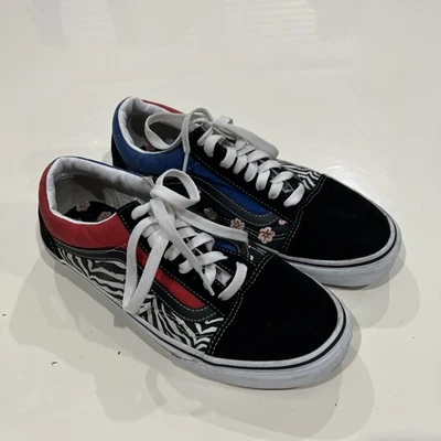 VANS Flor de Cerezo / Cebra Old Skool Edición Limitada Talla Hombres 8 Mujeres 9.5 Foto 1 de 4