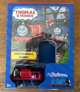 Fisher Price Tren Thomas Madera ¡Mi Motor Personalizado! Daniel! ¡Libro y tarjeta! RARO! - Imagen 1 de 3