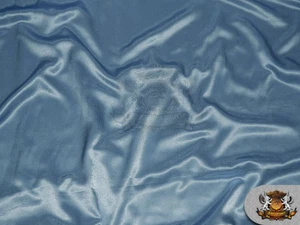 Tela sólida crepé satinada azul cielo / 60" de ancho / se vende por patio - Imagen 1 de 1