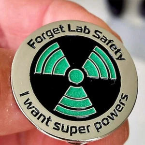 Science Enamel Pin - Glow in the Dark - Forget Lab  I Want Super4172 - Imagen 1 de 6
