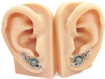 Пара авантюриновых и серебряных проволочных ушных штифтов, орбитальная модель - Изображение 1 из 4