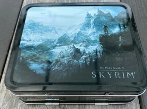 Mini bolso de mano de hojalata Skyrim - Imagen 1 de 2