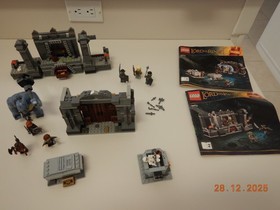 LEGO The Lord of the Rings: The Mines of Moria (9473)  W/figs + Instructions!!