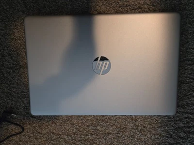 hp laptop 15-dw2048nr - Image 1 of 4