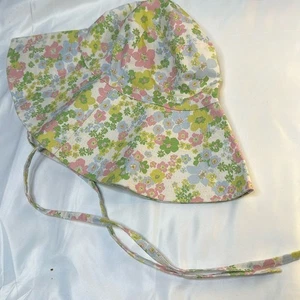 EUC Asos Pastell Blumen Strand Sonnenhut Schlapp Urlaub faltbar bedruckt Blumen - Bild 1 von 1