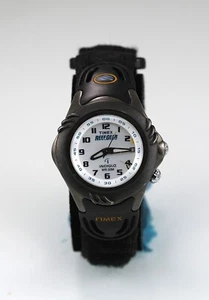 Timex Reefgear Orologio Donna Nero Acciaio Inox St Nylon 50m Allarmi Luce Data - Foto 1 di 6