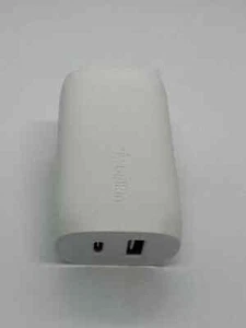 100% Genuine Belkin BOOST CHARGE 37W Dual Wall Charger iphone 15 android - Picture 1 of 3