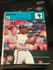  2005 Leaf Sportscasters 45 Teal Fielding-Ball #5 Alfonso Soriano/45 rangers!!