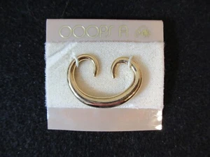 Vintage OOOPS A silver tone charm twist bead New Old Stock - Picture 1 of 2