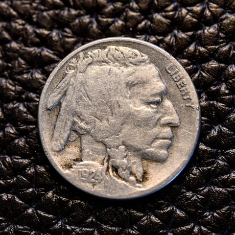 (ITM-5015) 1924-S Buffalo Nickel ~ Very Fine (VF) Condition ~ SHIPS FREE! Cover