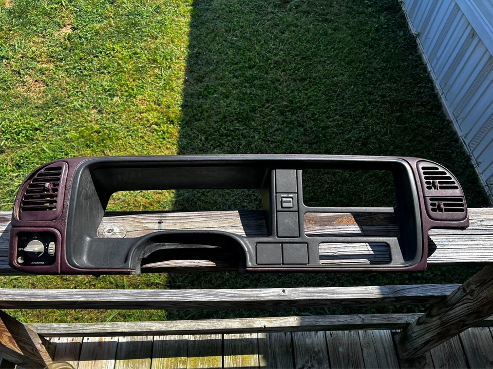 95-98 Chevy/Gmc Dash Bezel Burgundy - Image 1 of 1