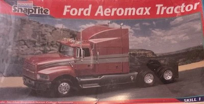 Monogram Ford Aeromax Tractor Scale 1:32 - Image 1 of 4