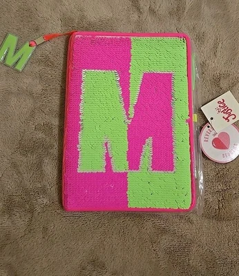 Justice Initial "M" 霓虹翻盖亮片日记 2 色  — 第 1/4 张图片